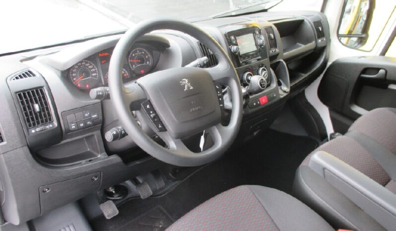 PEUGEOT Boxer 2.2 BLUEHDI 333 L3H2 PREMIUM completo