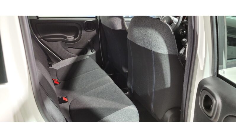 FIAT Panda 1.0 HYBRID CITY LIFE completo