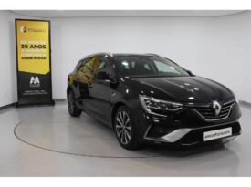 RENAULT Mégane IV Sport Tourer Fase II 1.5 BLUE DCI R.S. LINE EDC