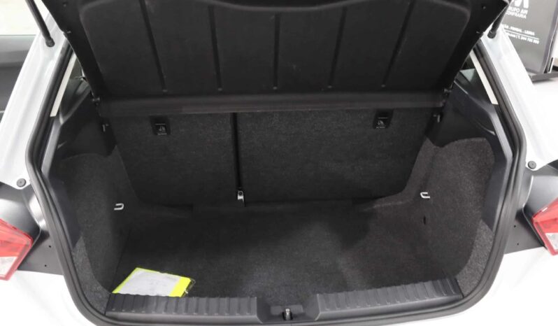 SEAT Ibiza 1.0 TSI STYLE DSG completo