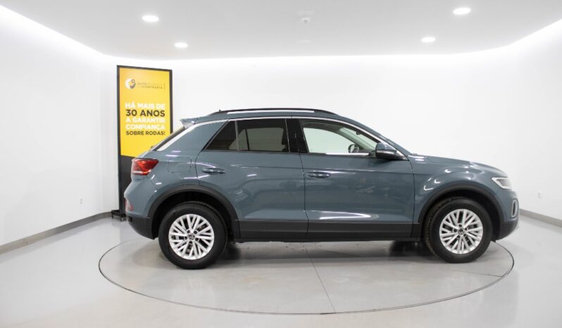 VOLKSWAGEN T-Roc 1.0 TSI LIFE completo