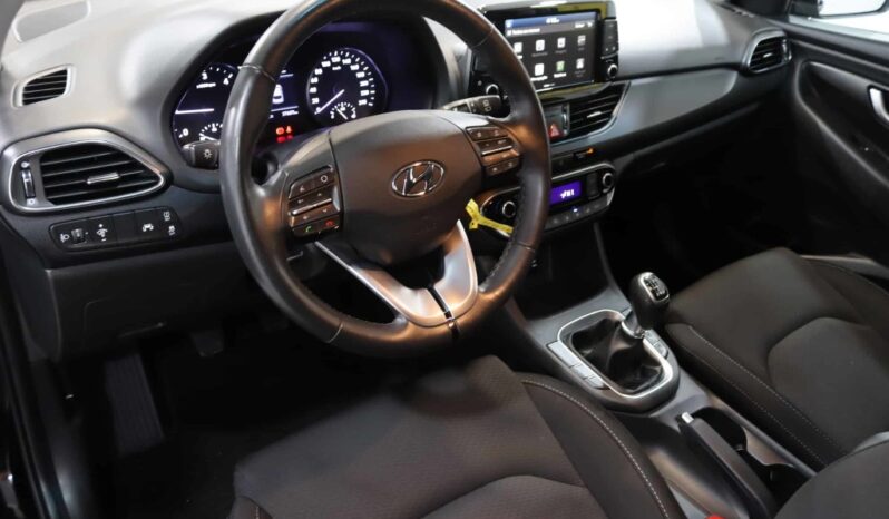 HYUNDAI i30 1.6 CRDI STYLE PLUS completo