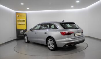 AUDI A4 Avant 30 TDI S TRONIC completo