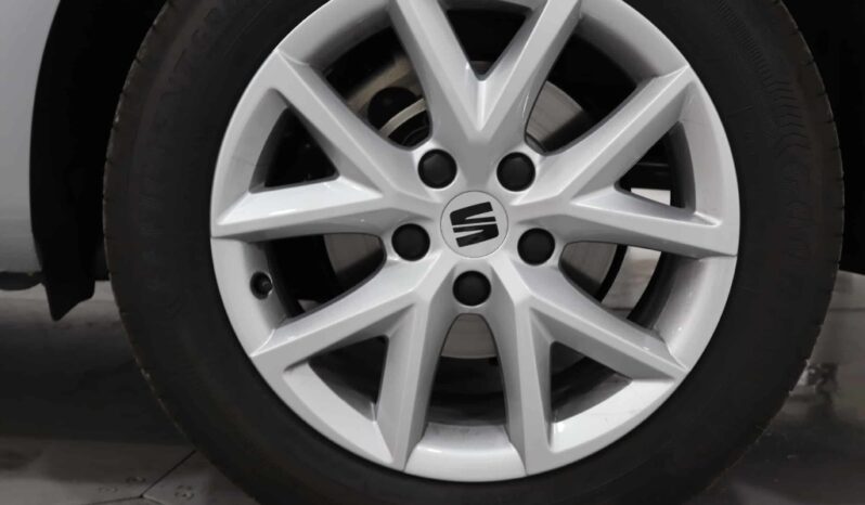 SEAT Leon Sportstourer 1.0 TSI STYLE completo