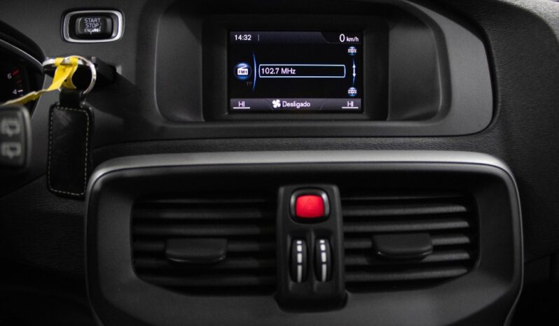 VOLVO V40 1.6 D2 KINETIC ECO completo
