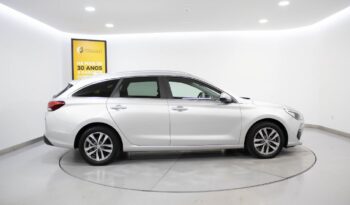 HYUNDAI i30 SW 1.6 CRDI STYLE 7DCT completo