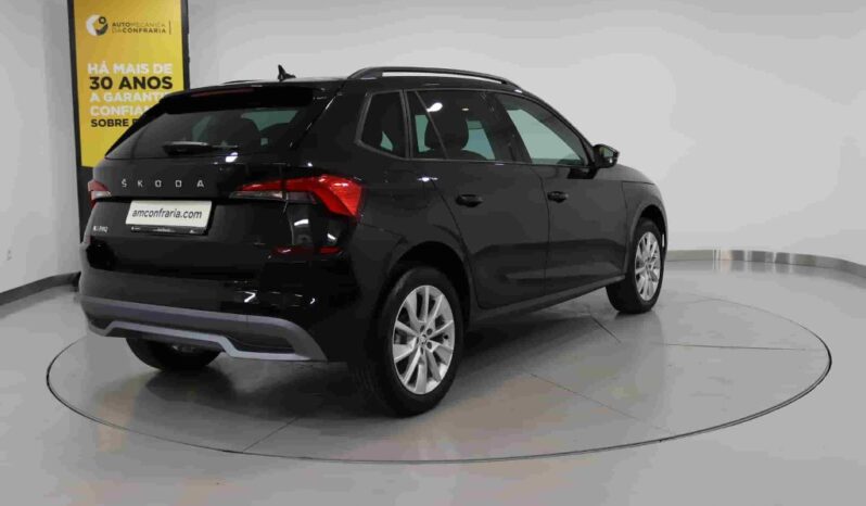 SKODA Kamiq 1.0 TSI AMBITION completo