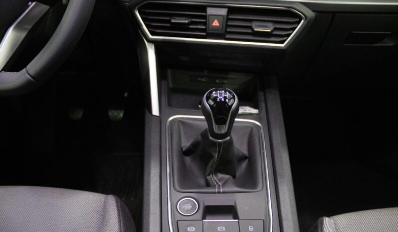 SEAT Leon Sportstourer 1.0 TSI STYLE completo