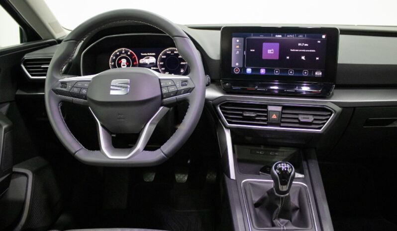 SEAT Leon Sportstourer 1.0 TSI STYLE completo