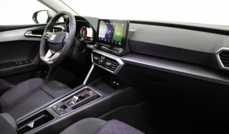 SEAT Leon Sportstourer 1.4 E-HYBRID FR DSG completo
