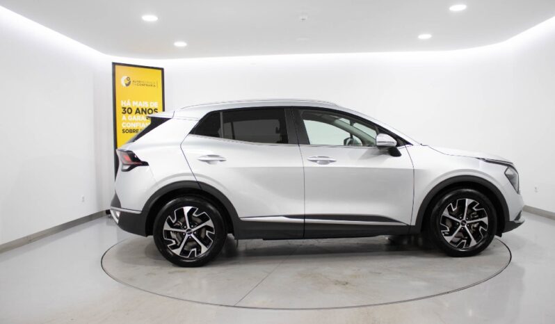 KIA Sportage 1.6 T-GDI DRIVE completo