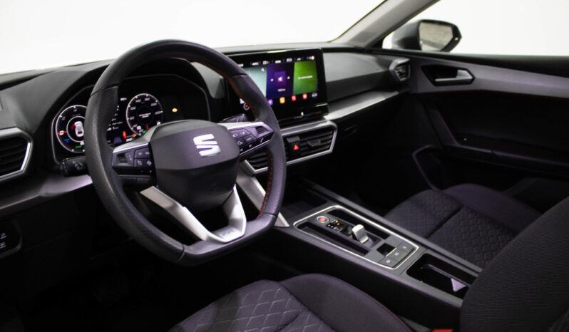 SEAT Leon Sportstourer 1.4 E-HYBRID FR DSG completo