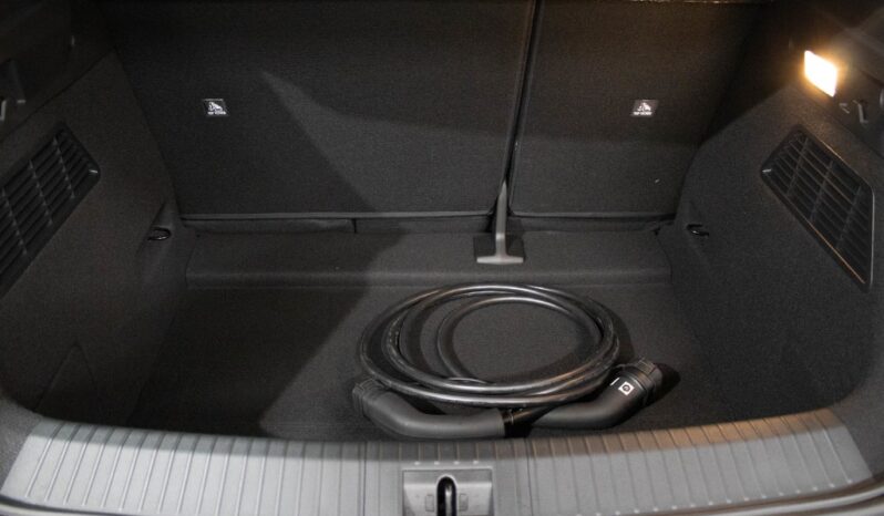 RENAULT Mégane E-Tech EV60 ICONIC OPTIMUM CHARGE completo