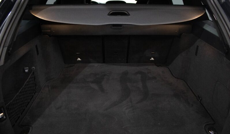 MERCEDES-BENZ Classe C Station 220 D AMG LINE completo