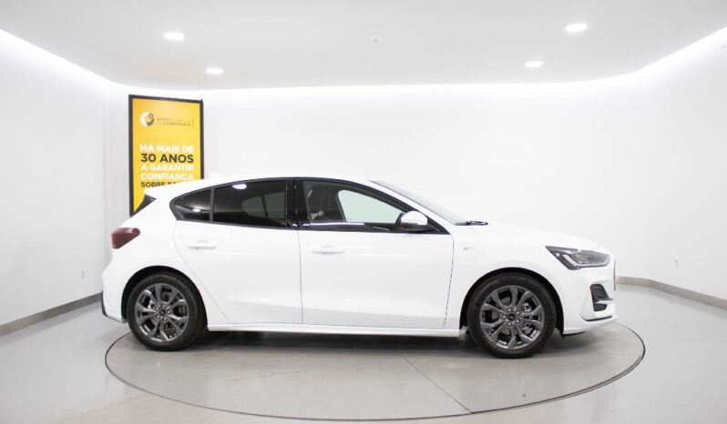 FORD Focus 1.0 ECOBOOST MHEV ST-LINE completo