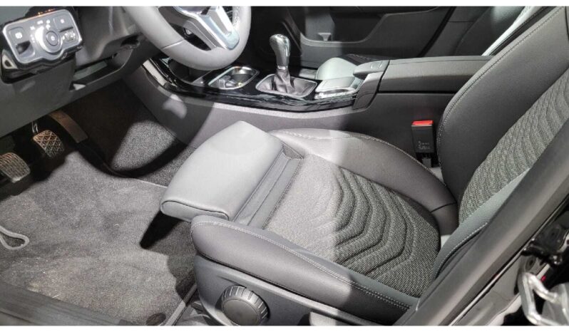 MERCEDES-BENZ Classe A 180 D STYLE completo