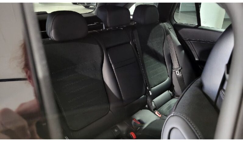 MERCEDES-BENZ Classe C Station 300 D AMG LINE completo