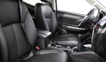 MITSUBISHI L 200 2.3 DI-D CLUB INVITE STRAKAR LOOK 4WD completo