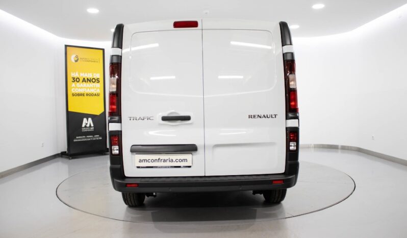 RENAULT Trafic III Fase III 2.0 BLUE DCI L1H1 ADVANCE INCREASED PAYLOAD completo