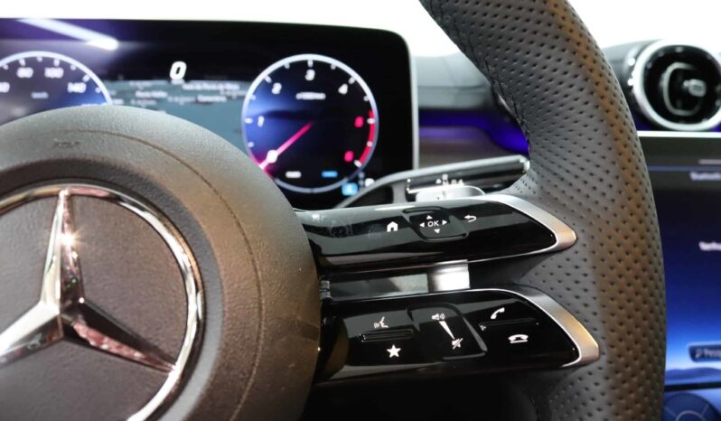 MERCEDES-BENZ Classe C 300 D AMG LINE completo