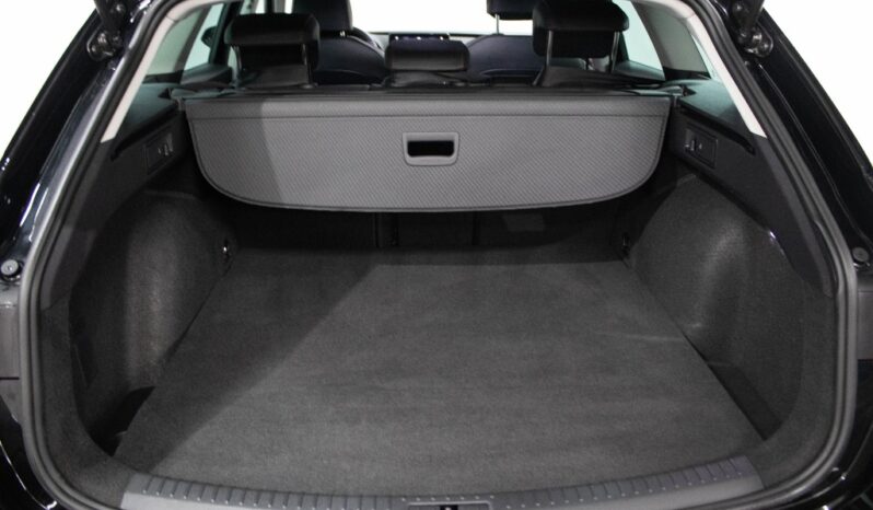SEAT Leon Sportstourer 1.4 E-HYBRID FR DSG completo