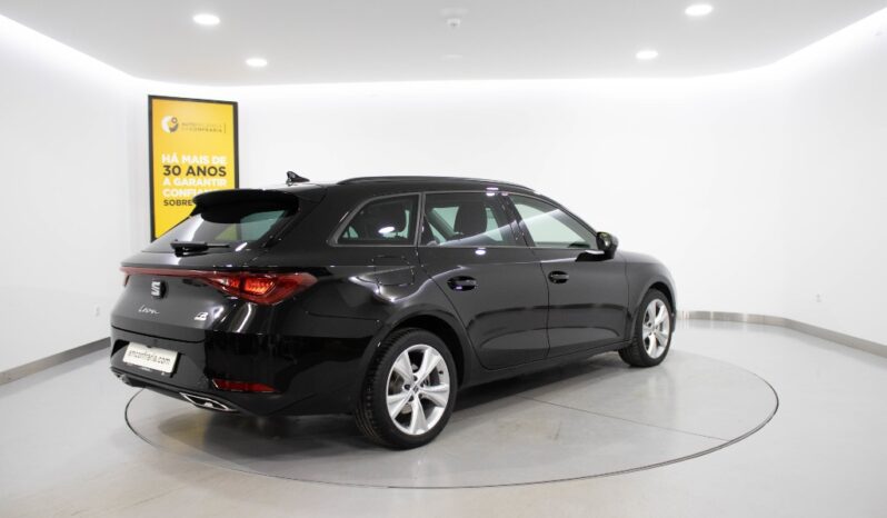 SEAT Leon Sportstourer 1.4 E-HYBRID FR DSG completo