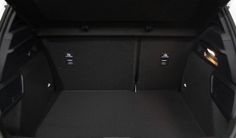 FORD Focus 1.0 ECOBOOST MHEV ST-LINE completo