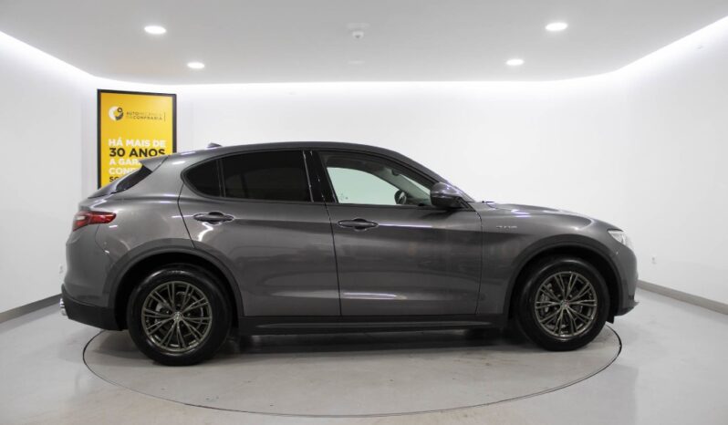 ALFA ROMEO Stelvio 2.2 D SUPER AT8 completo