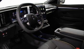 RENAULT Mégane E-Tech EV60 ICONIC OPTIMUM CHARGE completo