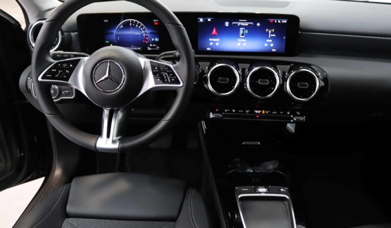 MERCEDES-BENZ Classe A A 250 e completo