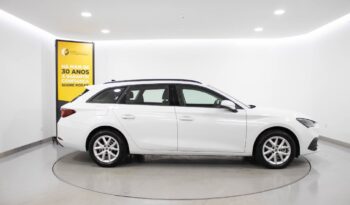 SEAT Leon Sportstourer 2.0 TDI STYLE DSG completo