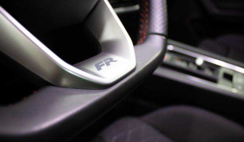 SEAT Leon Sportstourer 1.4 E-HYBRID FR DSG completo