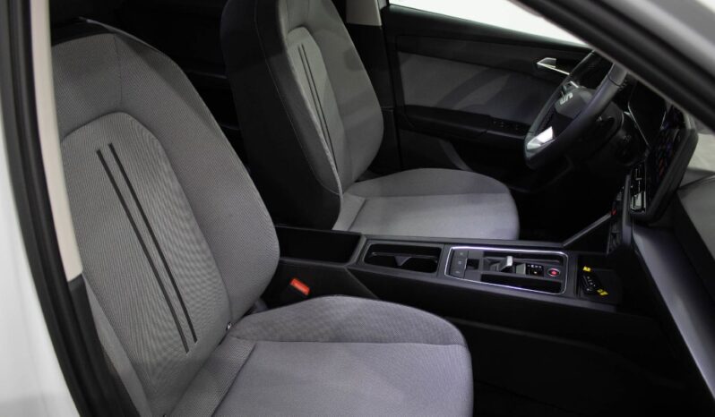 SEAT Leon Sportstourer 2.0 TDI STYLE DSG completo