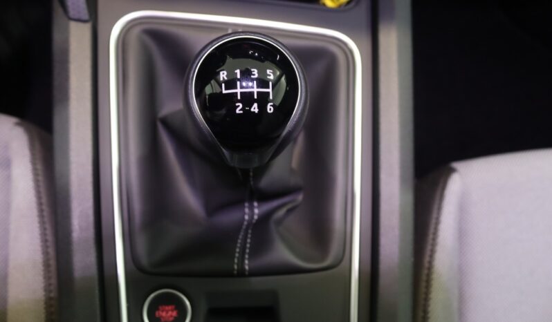 SEAT Leon Sportstourer 1.0 TSI STYLE completo