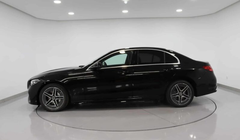 MERCEDES-BENZ Classe C 300 D AMG LINE completo