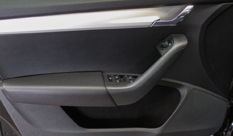 SKODA Octavia Break 1.6 TDI GREENLINE completo