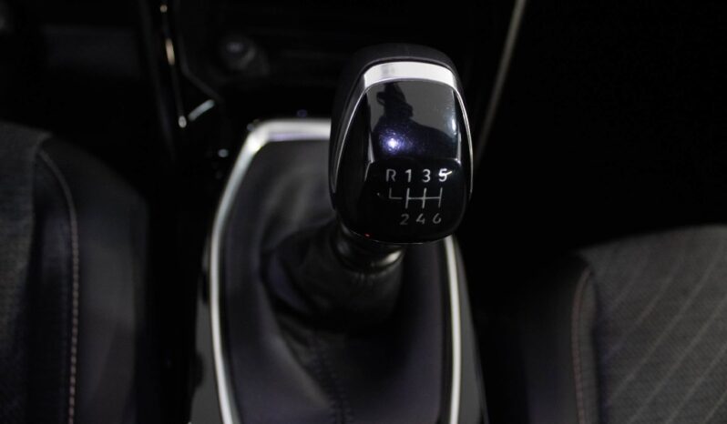 PEUGEOT 2008 1.2 PURETECH ALLURE completo