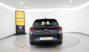 SEAT Leon Sportstourer 2.0 TDI STYLE completo