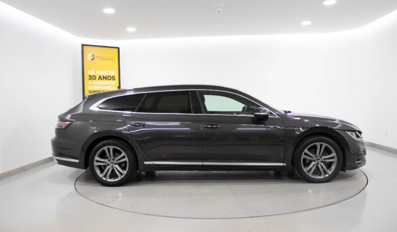 VOLKSWAGEN Arteon Shooting Brake 2.0 TDI R-LINE DSG completo