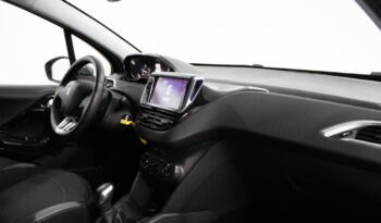 PEUGEOT 208 1.6 BLUEHDI STYLE completo