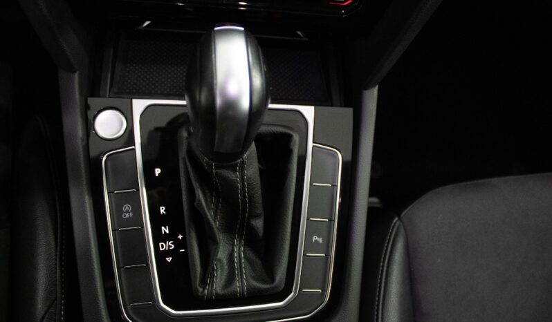 VOLKSWAGEN Arteon Shooting Brake 2.0 TDI R-LINE DSG completo