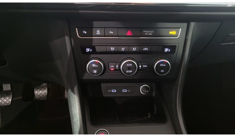 SEAT Ateca 2.0 TDI STYLE completo