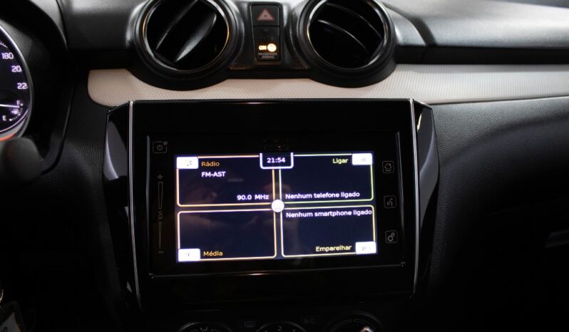 SUZUKI Swift 1.2 MILD HYBRID GLE completo