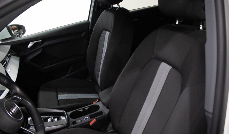 AUDI A3 Sportback 30 TFSI ADVANCED S TRONIC completo