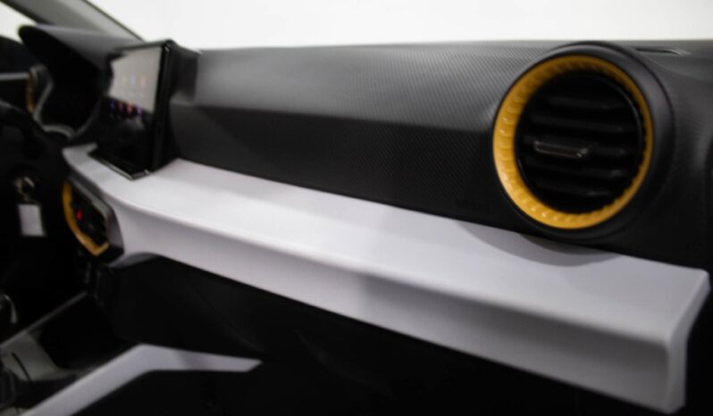 SEAT Arona 1.0 TSI STYLE DSG completo