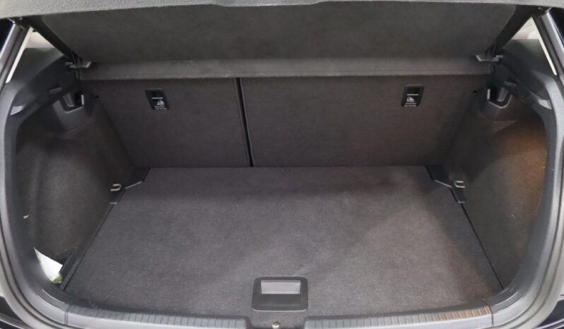 VOLKSWAGEN Polo 1.0 TSI LIFE completo