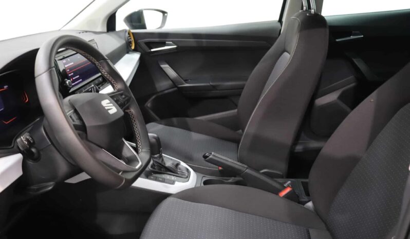 SEAT Arona 1.0 TSI STYLE DSG completo