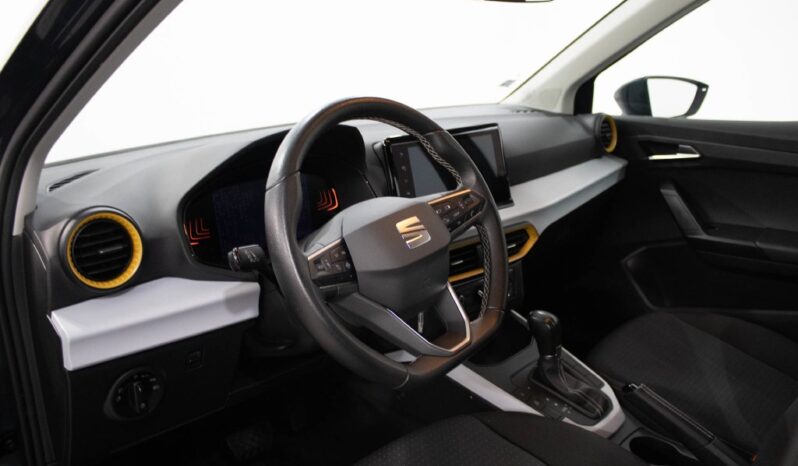 SEAT Arona 1.0 TSI STYLE DSG completo