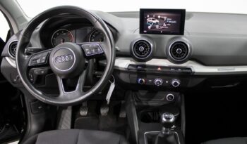 AUDI Q2 30 TDI completo