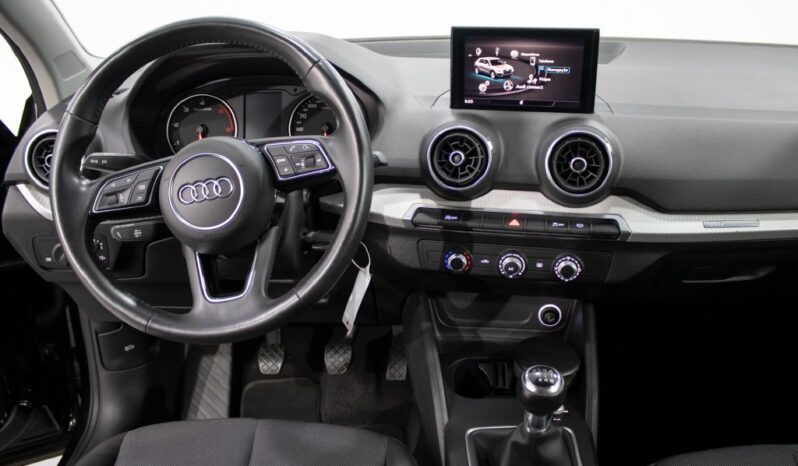 AUDI Q2 30 TDI completo